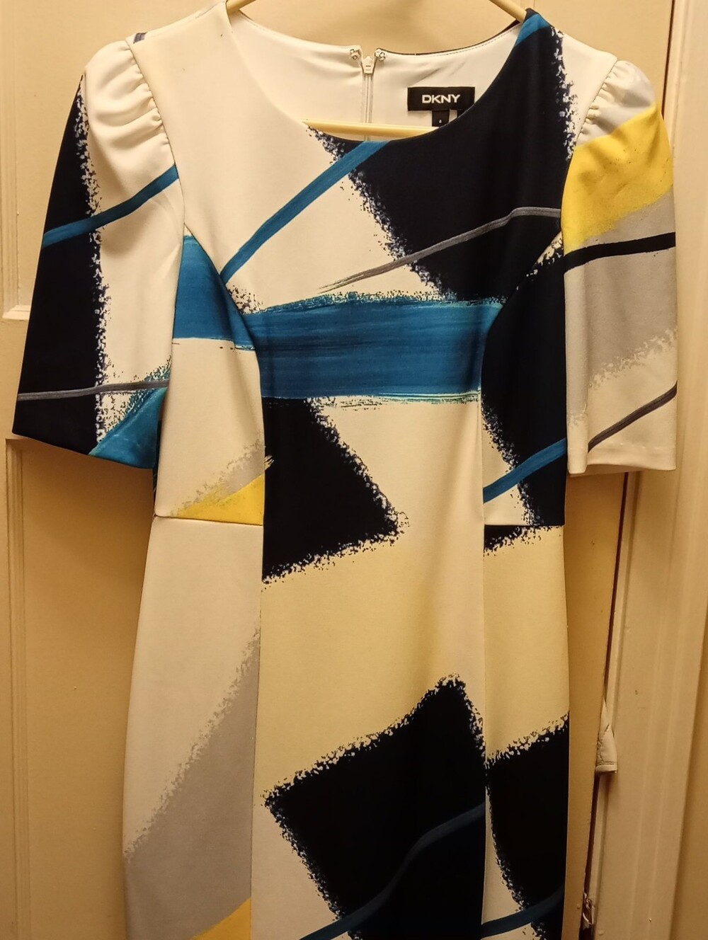 DKNY Short Sleeved Abstract Print Shift Dress